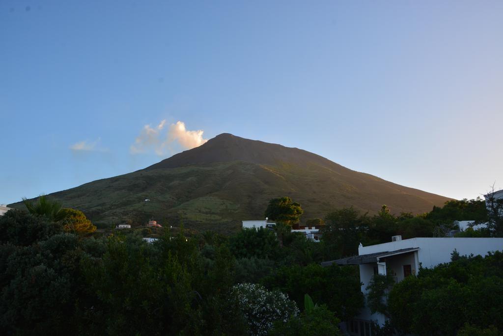 Aparthotel Il Gabbiano Relais In Stromboli
