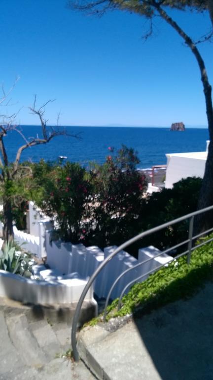 Il Gabbiano Relais In Aparthotel Stromboli