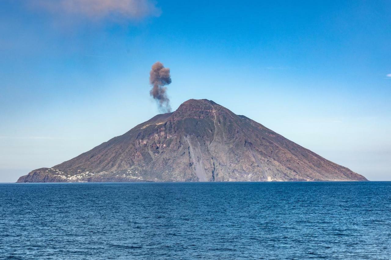 Aparthotel Il Gabbiano Relais In Stromboli